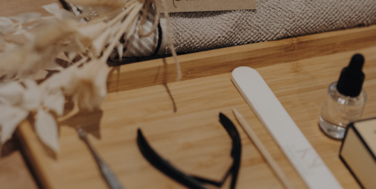 Nagelverstärkung und Maniküre in Viehhausen/Wals